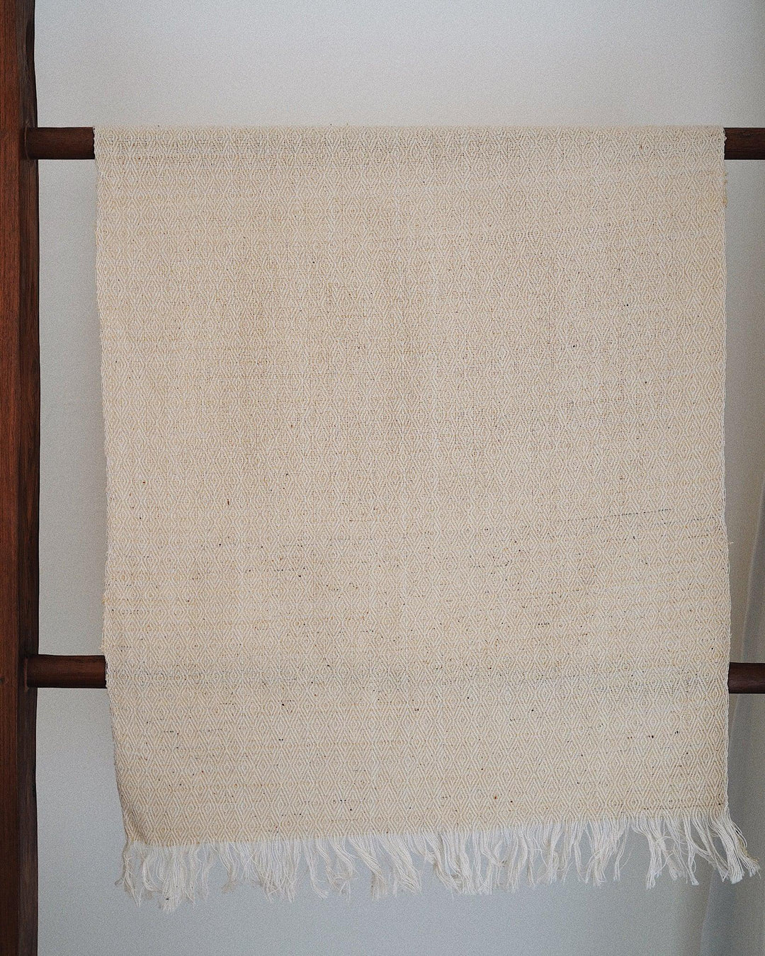 Oatmeal Vintage Marble Handwoven Throw | Olive & Iris