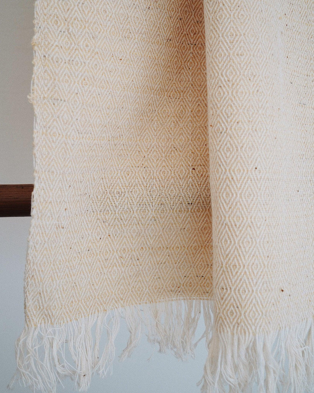Oatmeal Vintage Marble Handwoven Throw | Olive & Iris