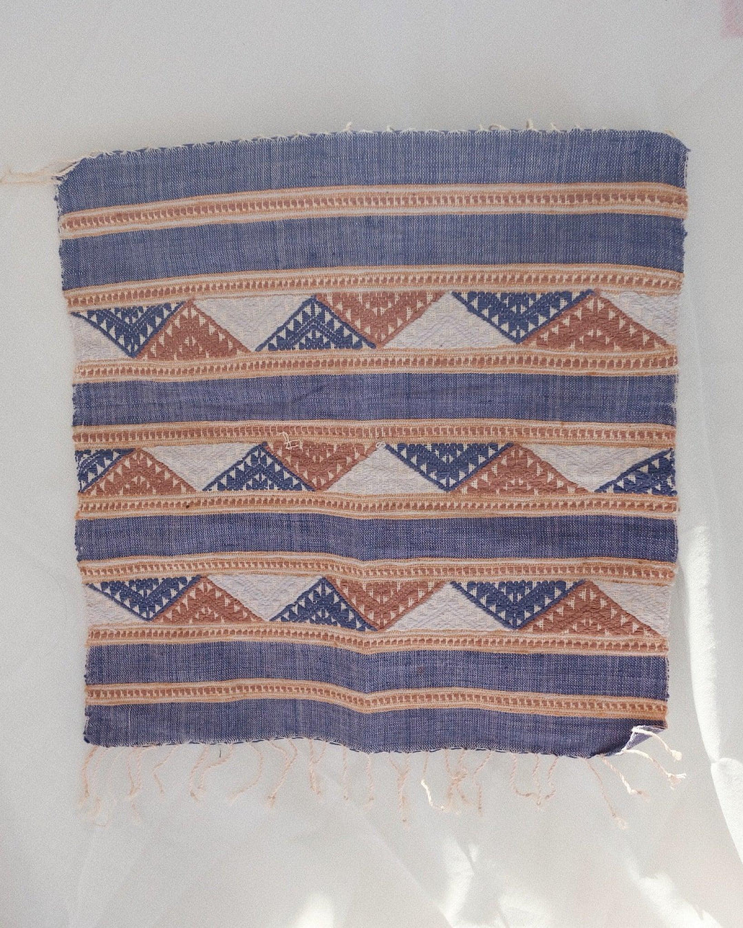 Risa Vintage Handwoven Placemat/Runner oliveandiris