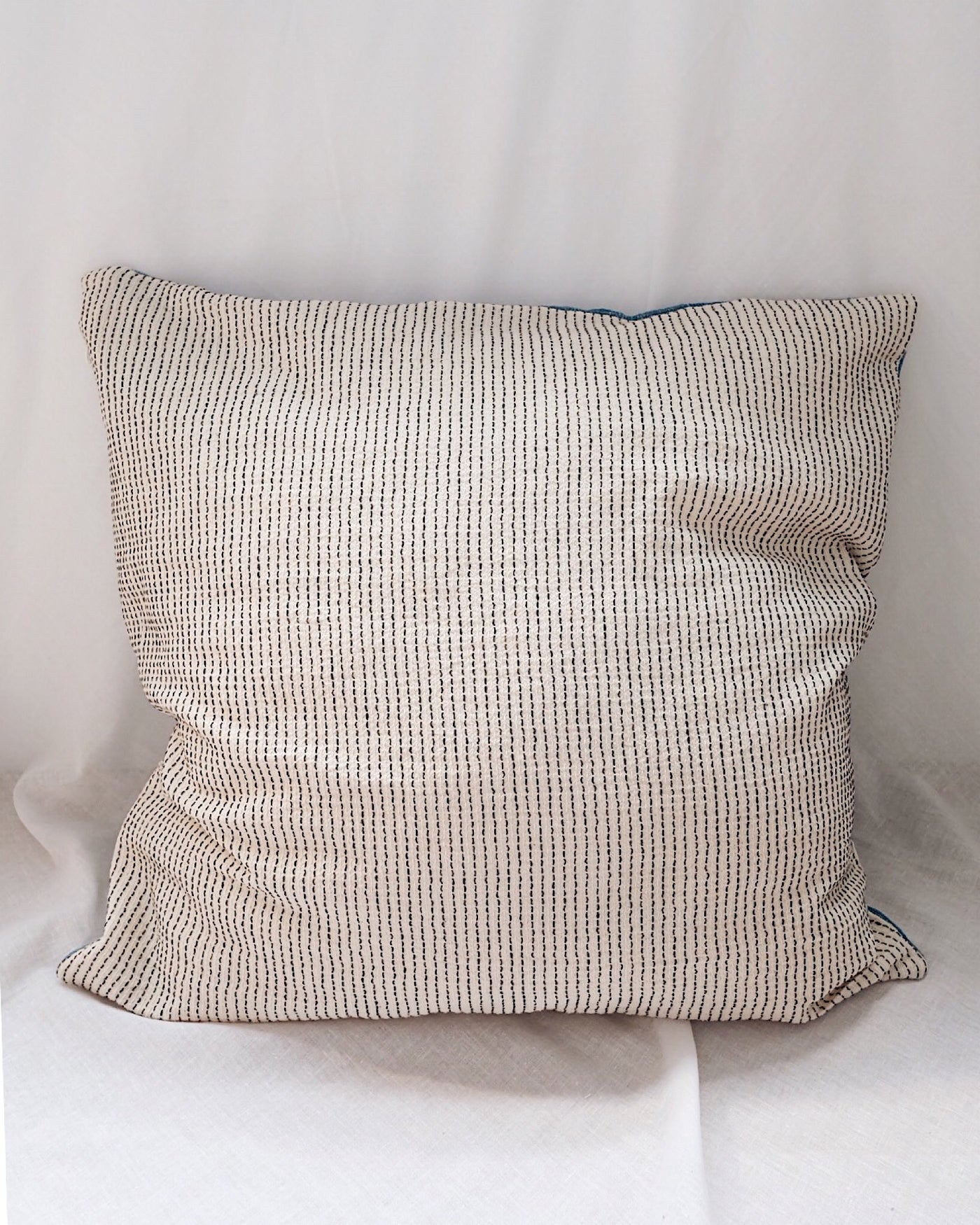 Bea Indigo Handwoven Pillow Cover | Olive & Iris