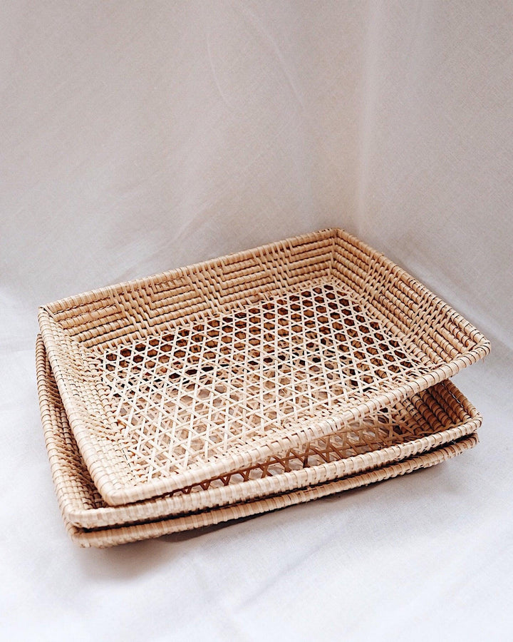 Belle Hand Woven Rattan Plate | Olive & Iris