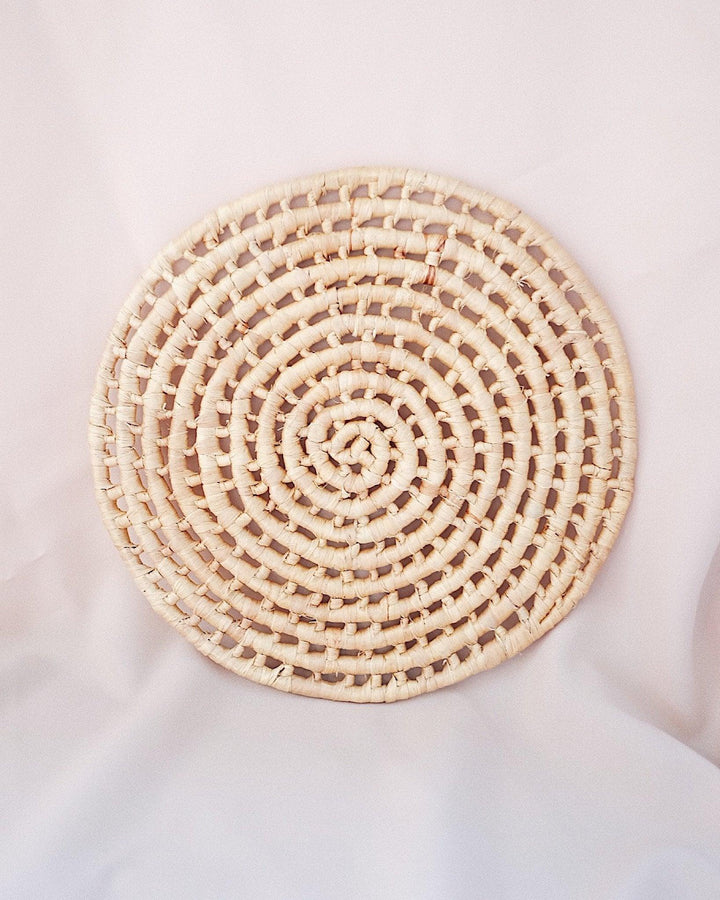 Hazel Round Woven Placemat | Olive & Iris 