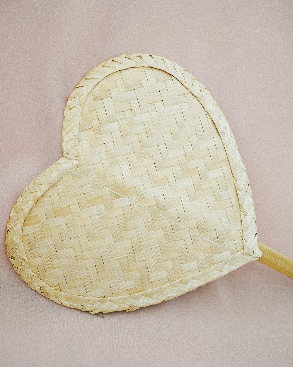 Heart Straw Hand Fan No.5 | Olive & Iris