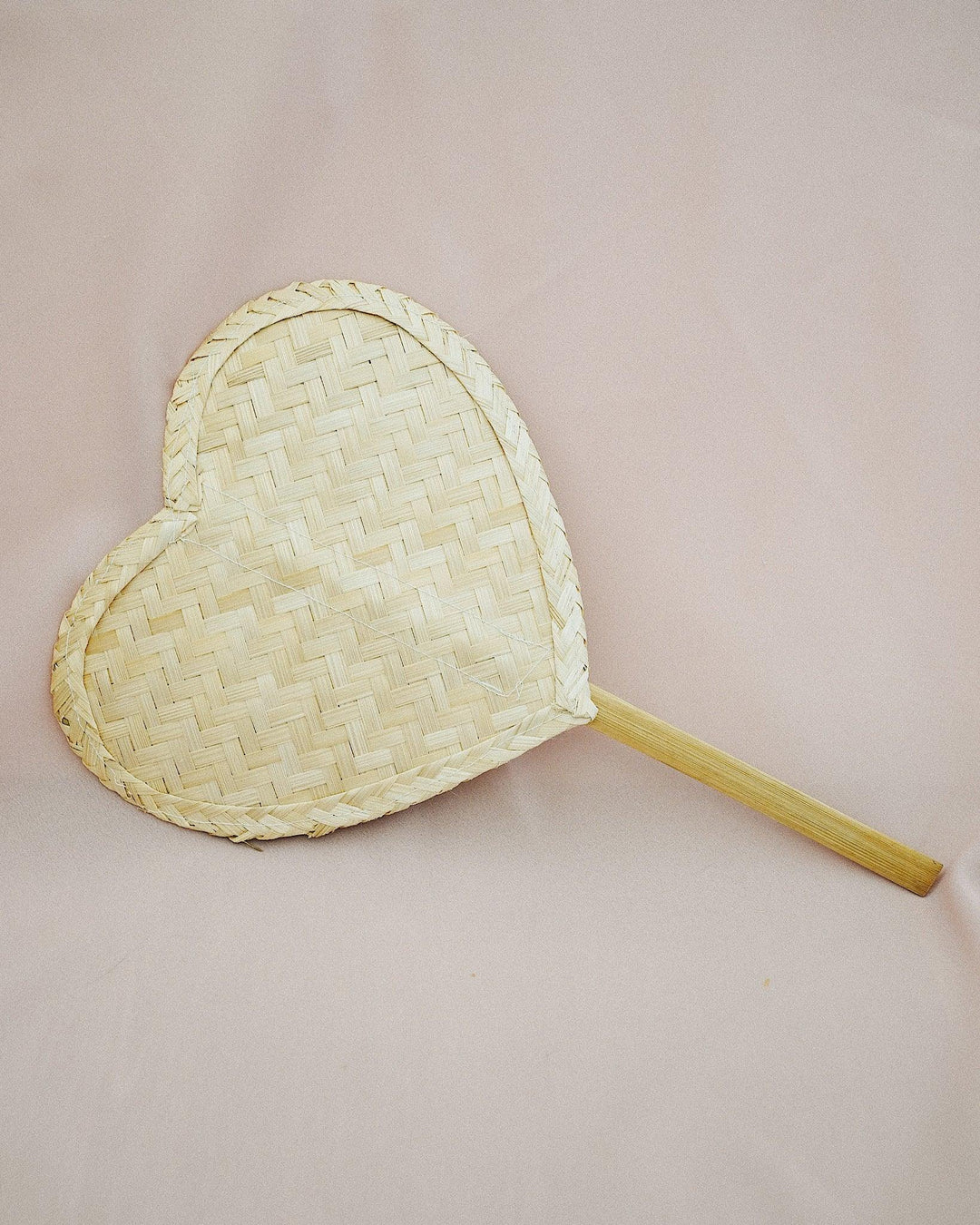Heart Straw Hand Fan No.5 | Olive & Iris