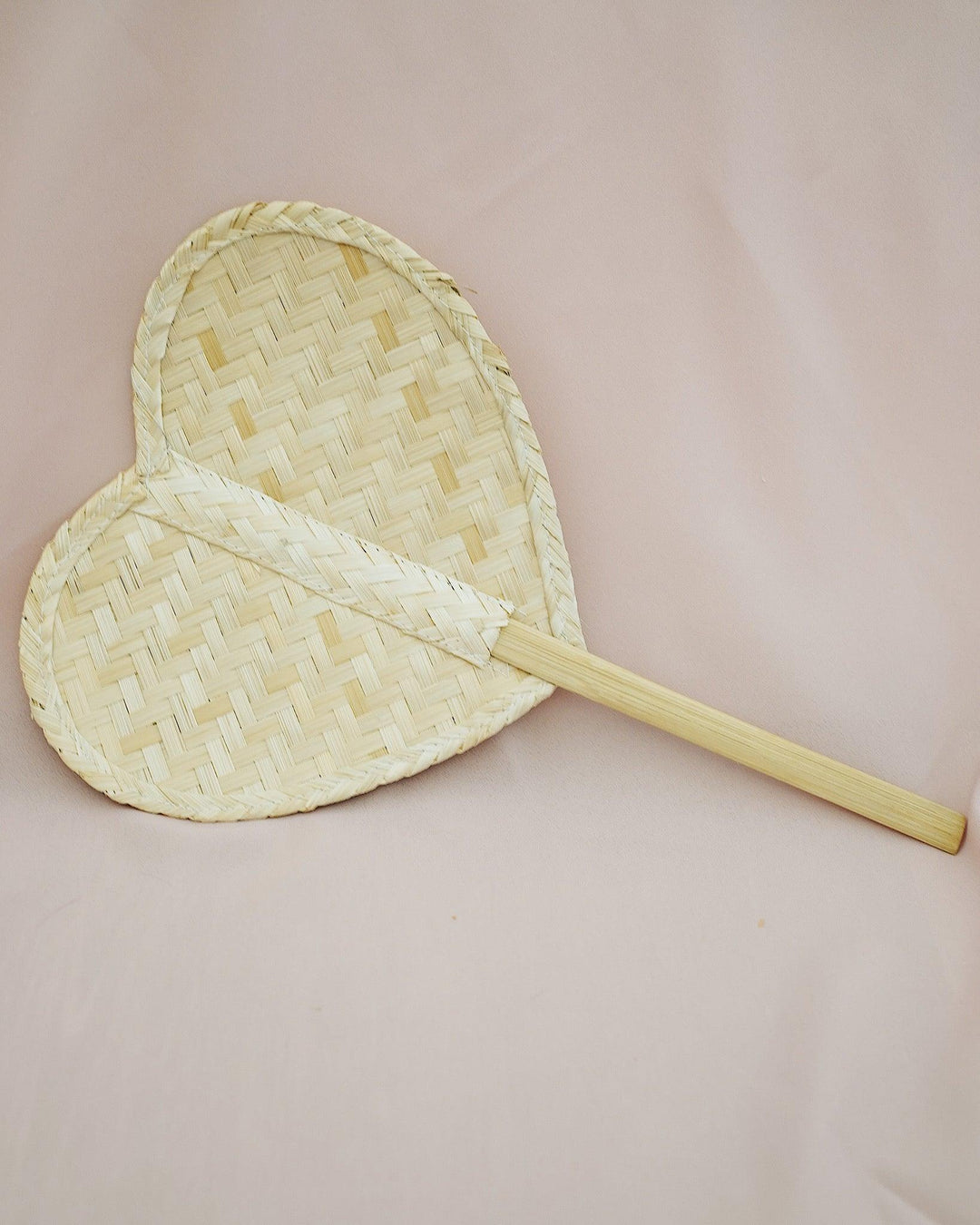 Heart Straw Hand Fan No.5 | Olive & Iris