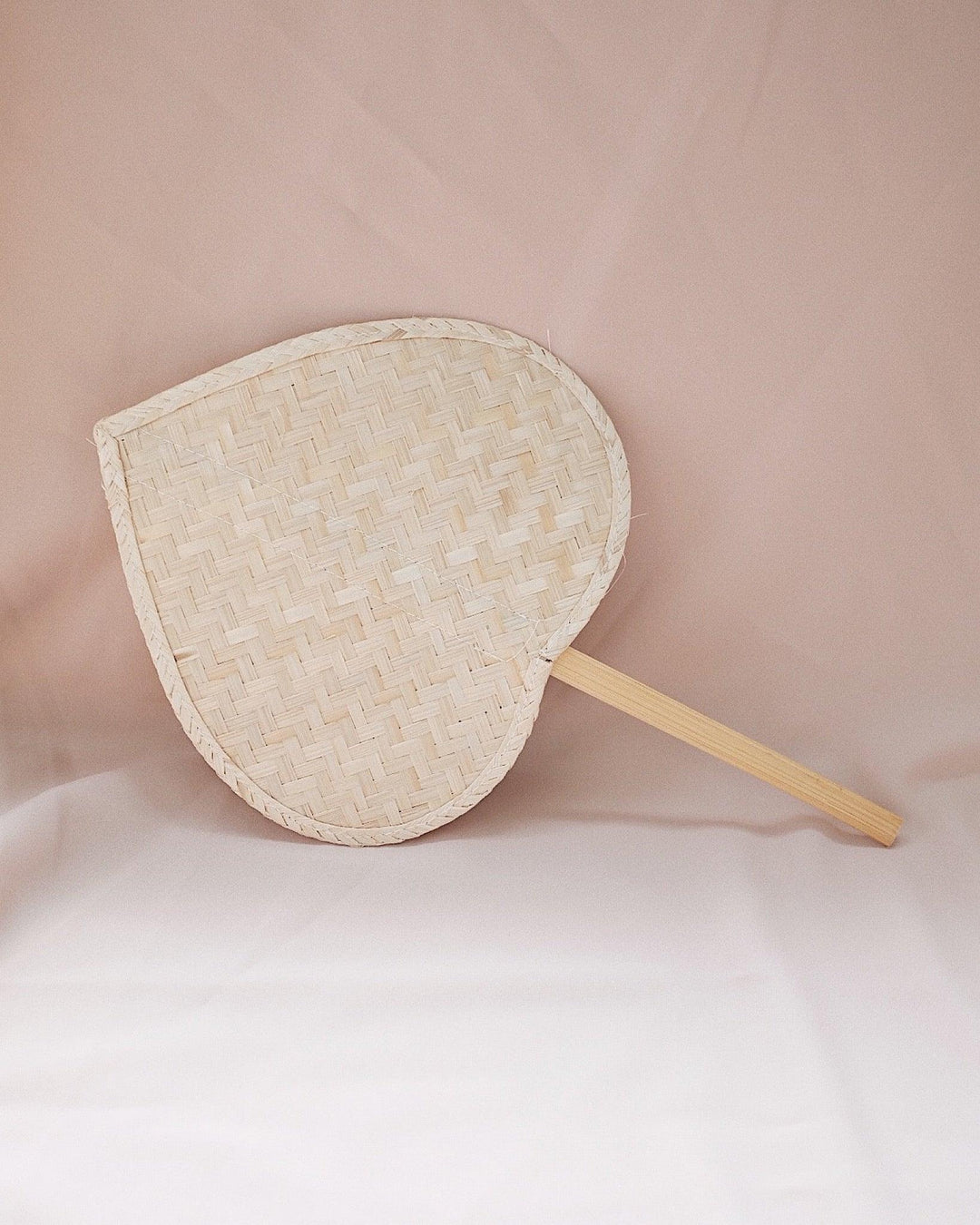 Heart Straw Hand Fan No.2 | Olive & Iris