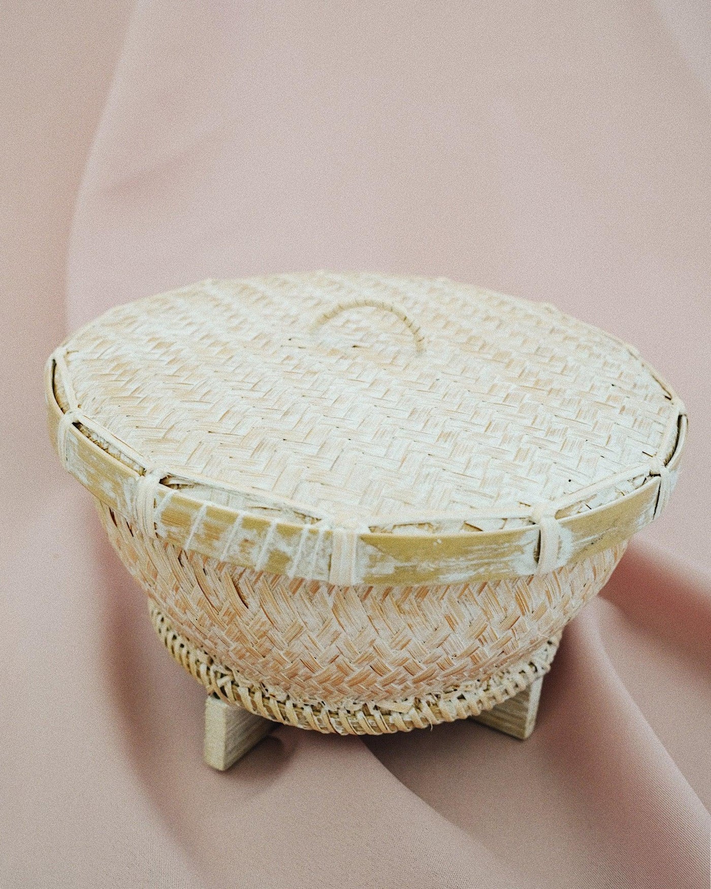 Large Moon Bamboo Storage Box with Lid - White | Olive & Iris