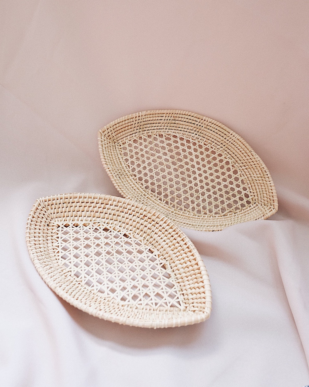Lotus Handwoven Rattan Plate | Olive & Iris