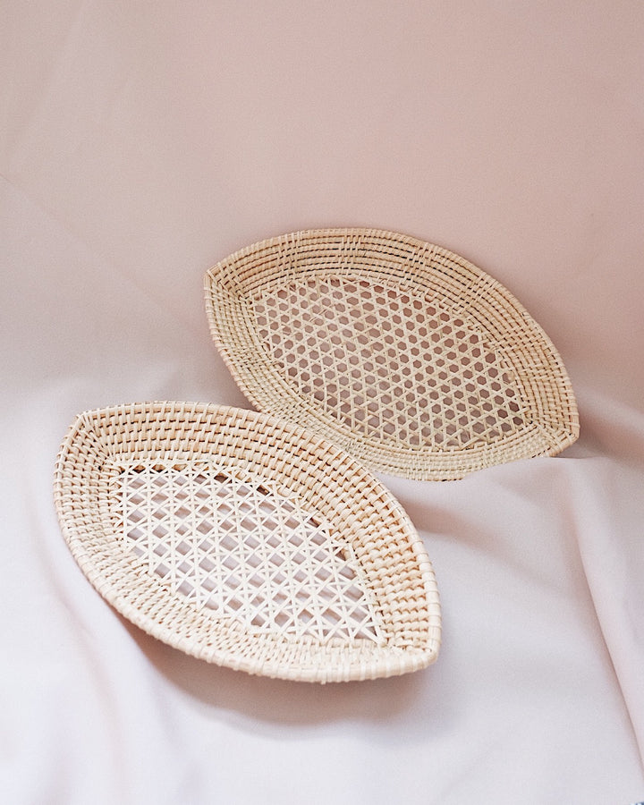 Lotus Handwoven Rattan Plate | Olive & Iris