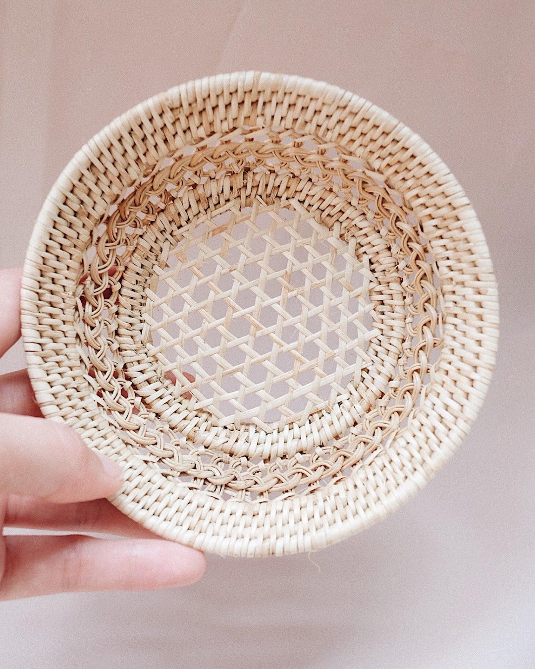 Petite Magnolia Round Handwoven Rattan Tray | Olive & Iris