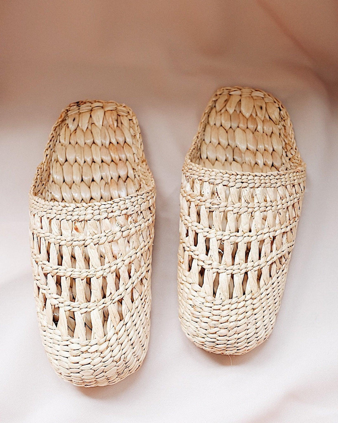 Straw Slipper | Olive & Iris 