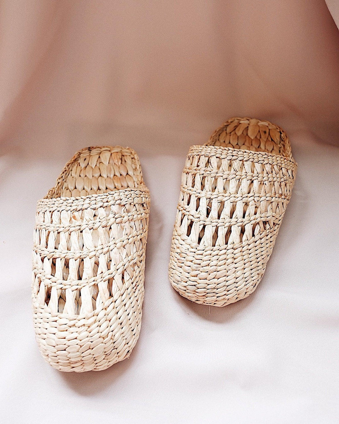 Straw Slipper | Olive & Iris 