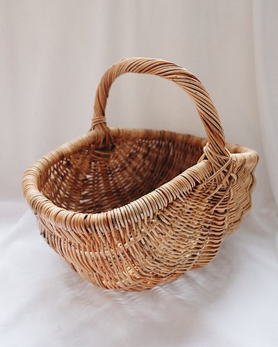 Vinca Rattan Basket | Olive  & Iris