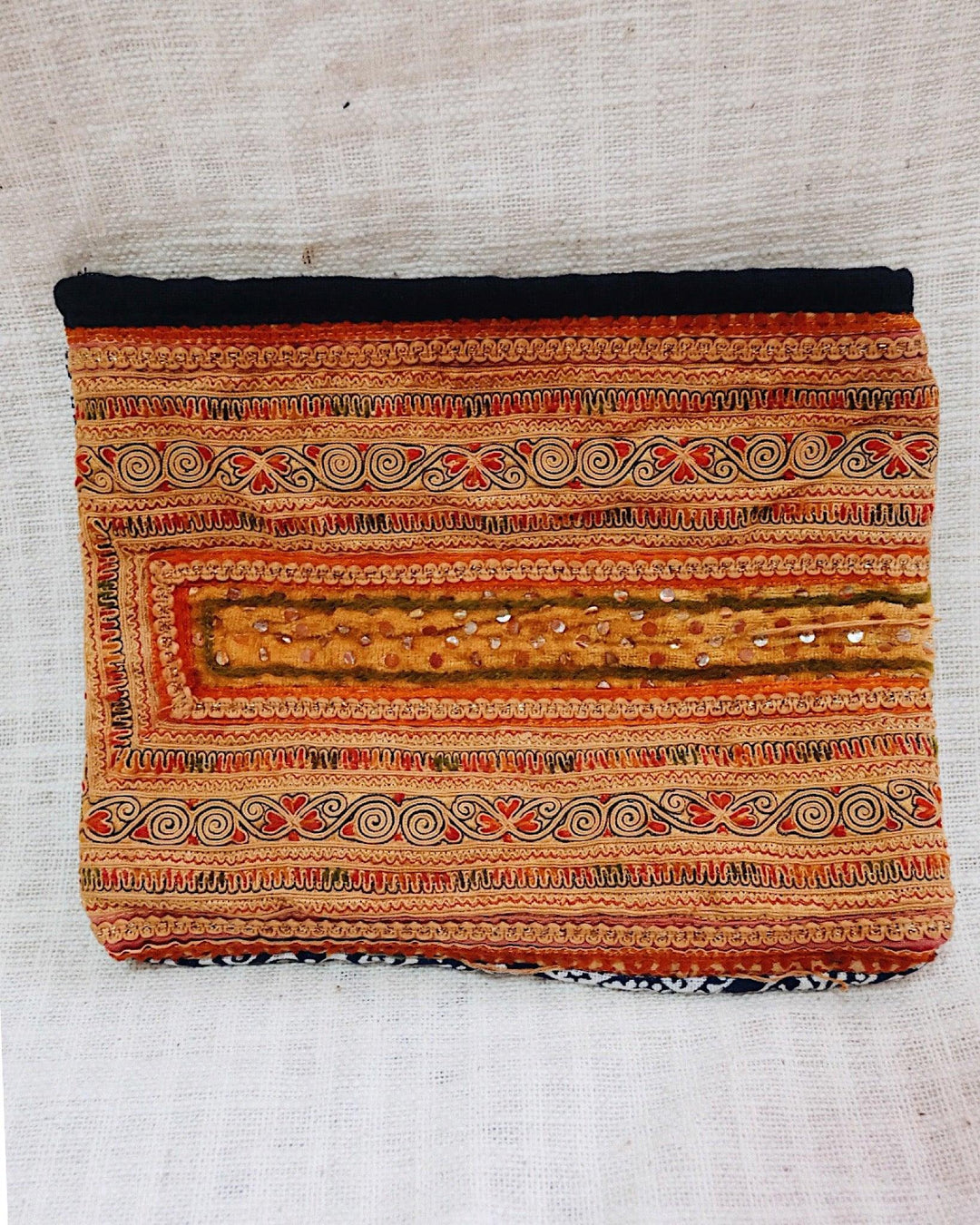 Vintage Hill Tribe Pouch - Olive & Iris 