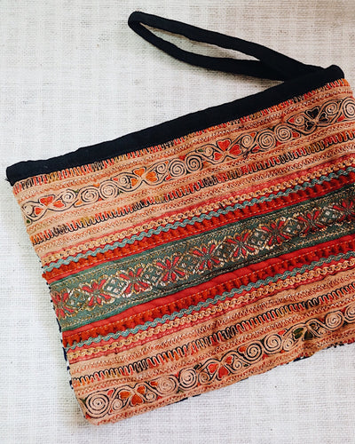 Vintage Hill Tribe Pouch - Olive & Iris 